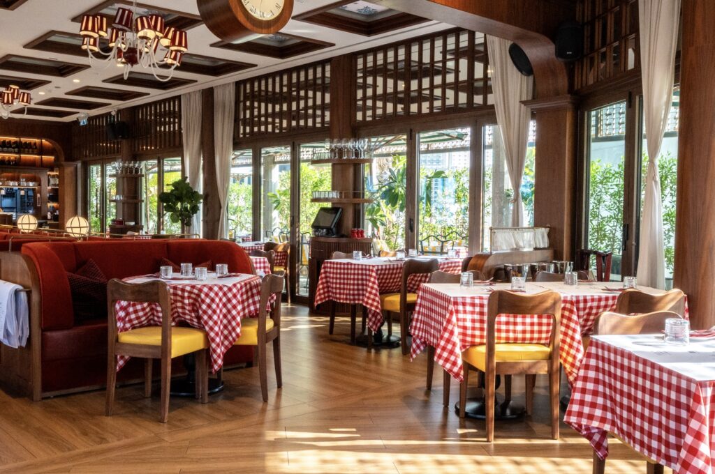 rowleys-difc-steakhouse-dubai-whats-on-awards